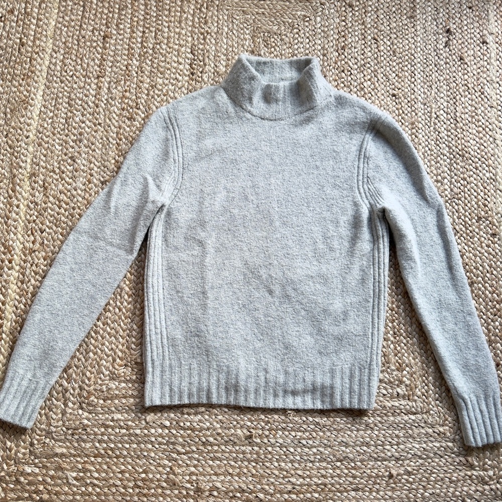 J. Crew Light Gray Mock Neck Merino Alpaca Sweater size M